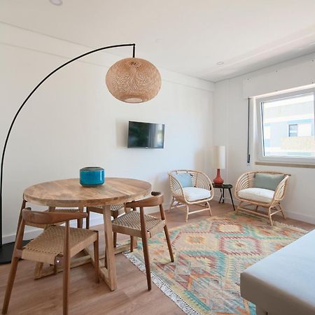 Sunset Bay View, Renovated Apt, By Timecooler Сетубал Экстерьер фото